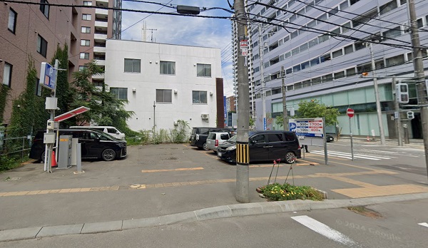 メンズライフクリニック・札幌院の駐車場情報