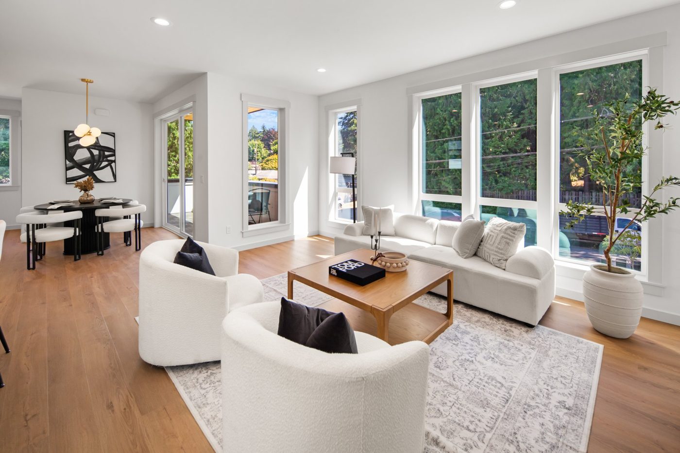 Living room with the kitchen beyond